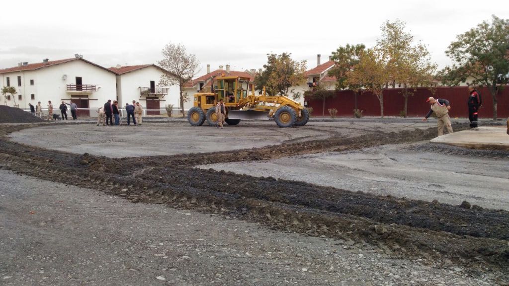 VELİEFENDİ HİPODROMU PİST ÇALIŞMALARI